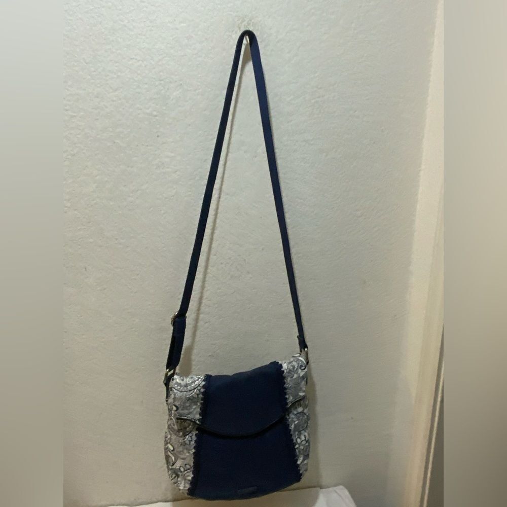 Sakroots Artist Circle Foldover Crossbody, Navy One World